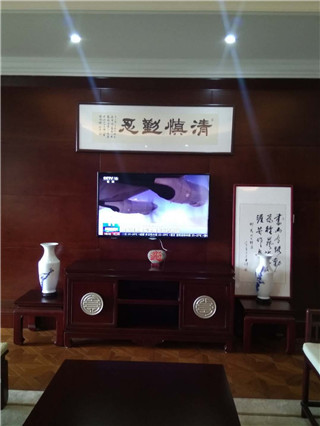 ë鷨